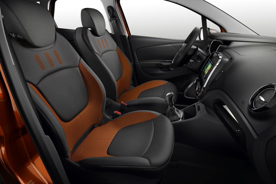  Renault Captur 2013 года  (фото 4 из 26)